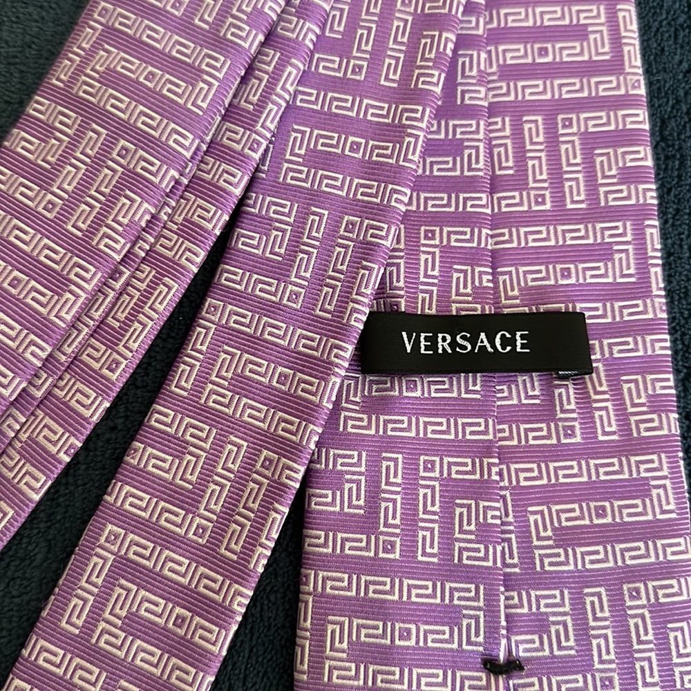 Versace Men’s Tie - Lilac Purple - 100% Silk - Made in Italy